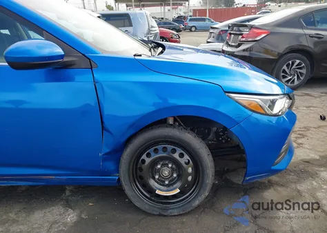 2021 Nissan Sentra Sv Xtronic Cvt z USA, uszkodzony, nr VIN 3N1AB8CV7MY266733